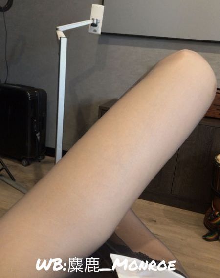 和女同事偷情的全进程-免费云播迅雷下载