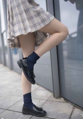 里面也好疼爱第一季怎么看不了-高清普通话在线完整版