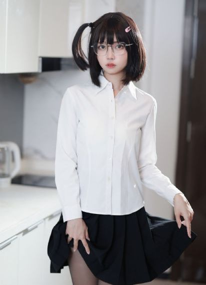 美女被到爽高潮痉挛-高清预告在线影院观看